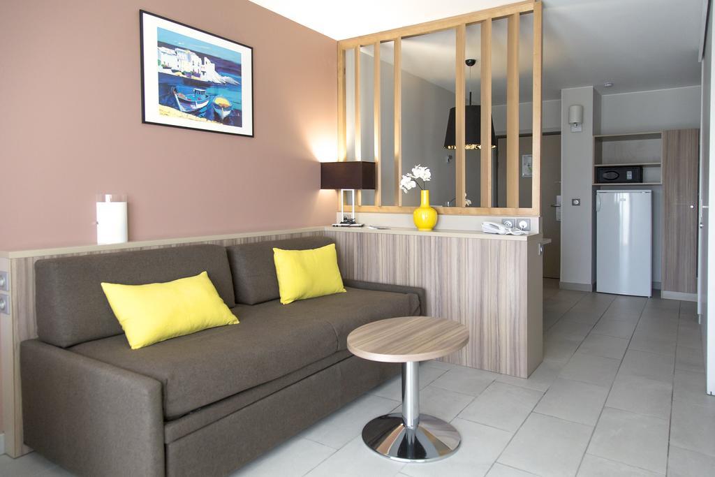 Residence De Tourisme Ajaccio Amiraute Bagian luar foto